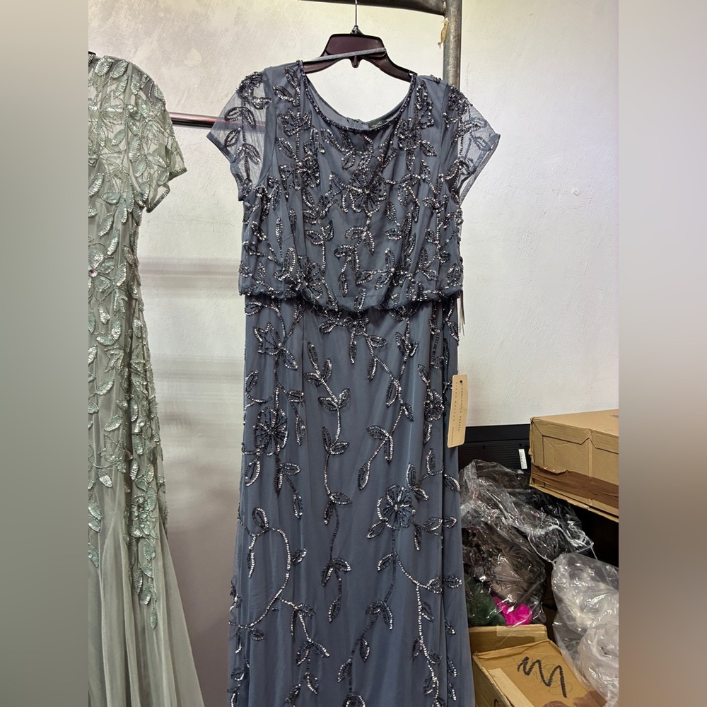Adrianna Papell SZ 22W NWT Beaded Mesh Evening Gown MOB Short Sleeve Elegant MOG - Picture 10 of 16